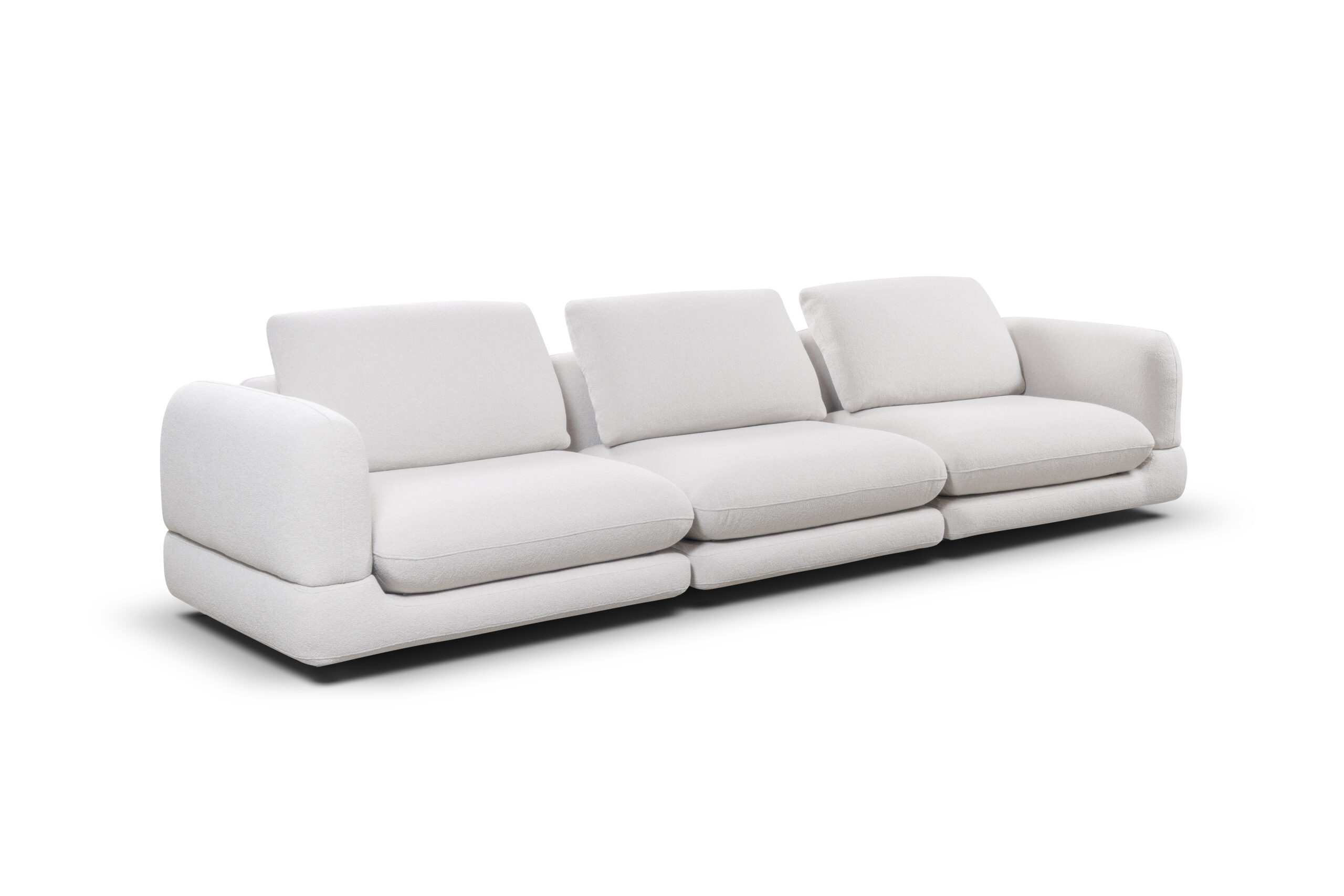 Divano COCOON Rossini Sofas bianco a tre posti, vista di tre quarti