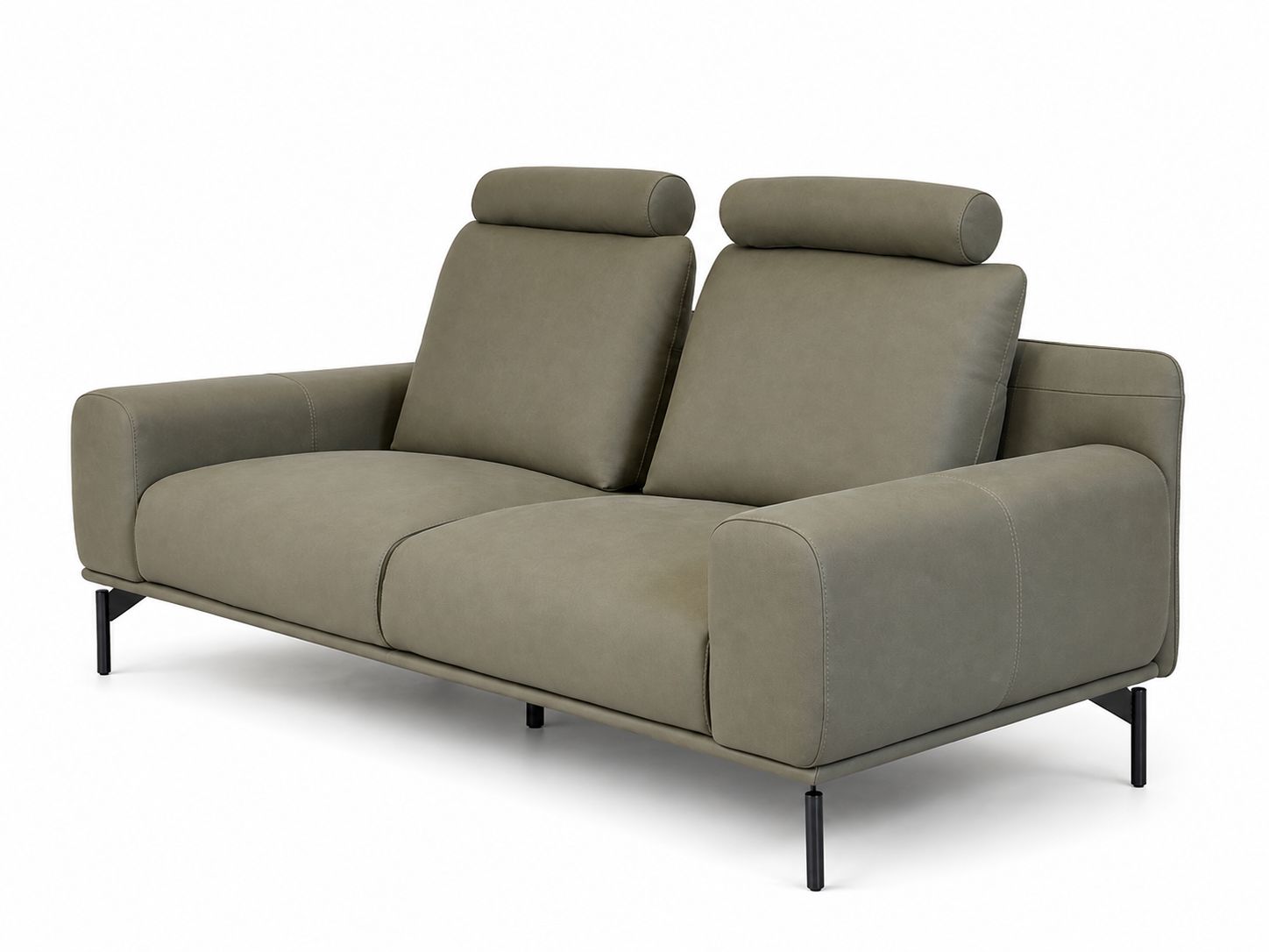 Divano TOGO Rossini Sofas — vista del modello su sfondo bianco — foto 3